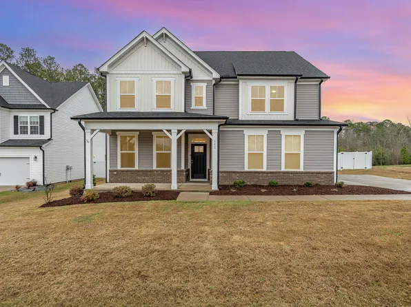 442 Beverly Pl, Four Oaks, NC 27524