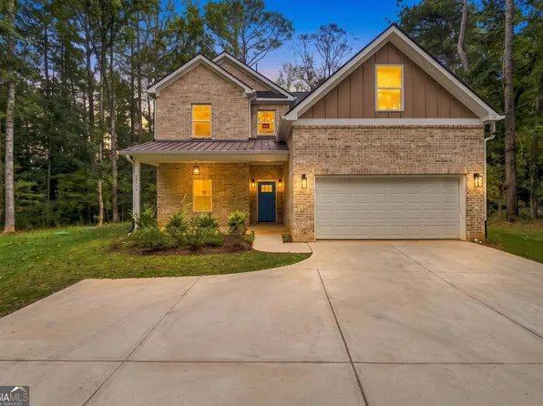 3902 Bouldercrest Rd, Ellenwood, GA 30294