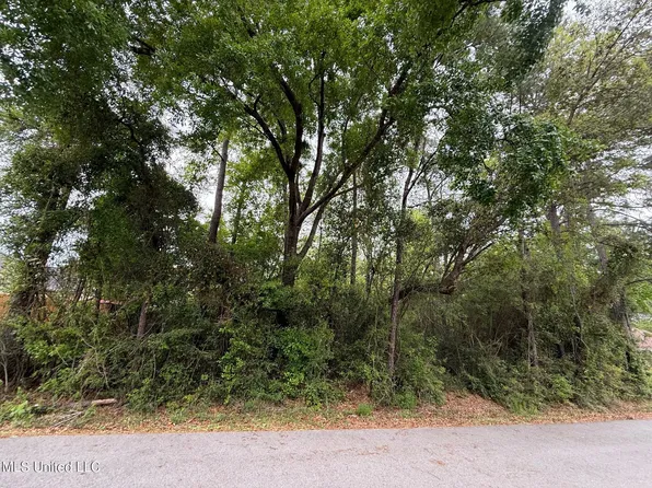 10993 Ala Moana St Lot 20, Diamondhead, MS 39525