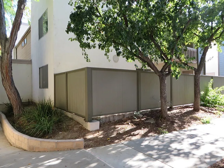 25718 Hogan Dr #C15 — Photo 8