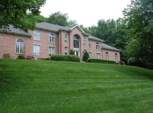 336 Lakewood Rd, Greensburg, PA 15601