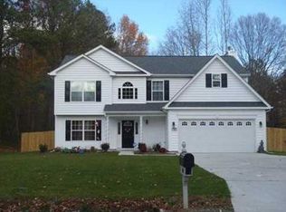 120 Darby Rd, Yorktown, VA 23693