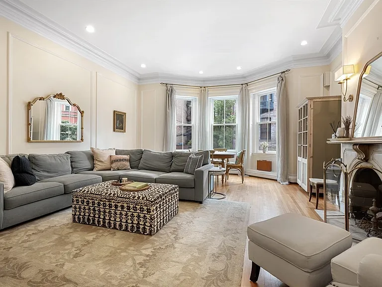 28 Marlborough St #1 — Photo 1