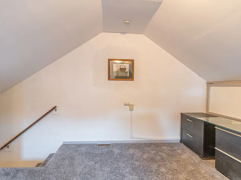 39 Rose St — Photo 17