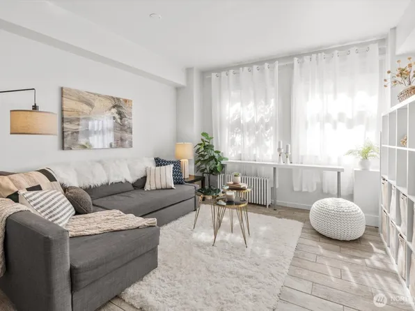 1017 Minor Avenue #206, Seattle, WA 98104