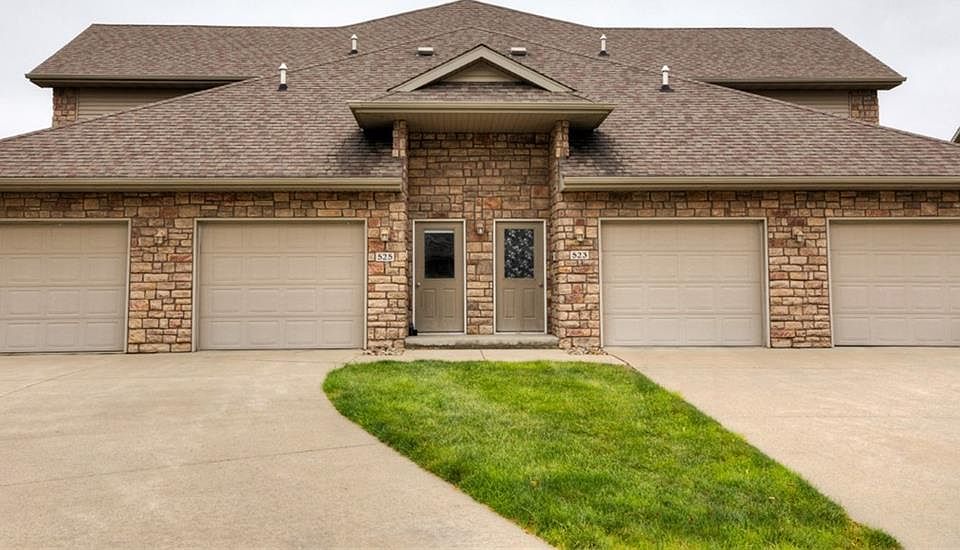 1st image of 525 Kelsey Ln