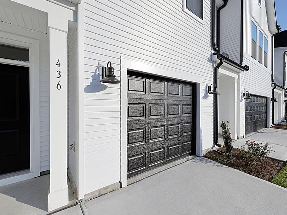 3rd image of 436 Ireland Way #505