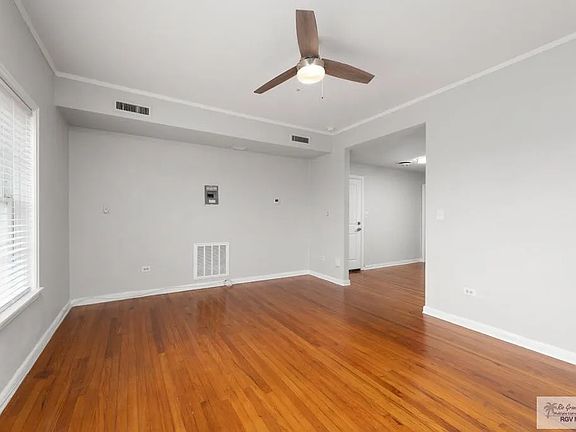 3rd image of 1800 Palm Blvd #205