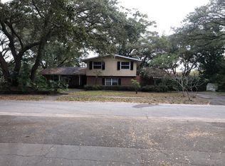 2333 Barcelona Dr, Dunedin, FL 34698