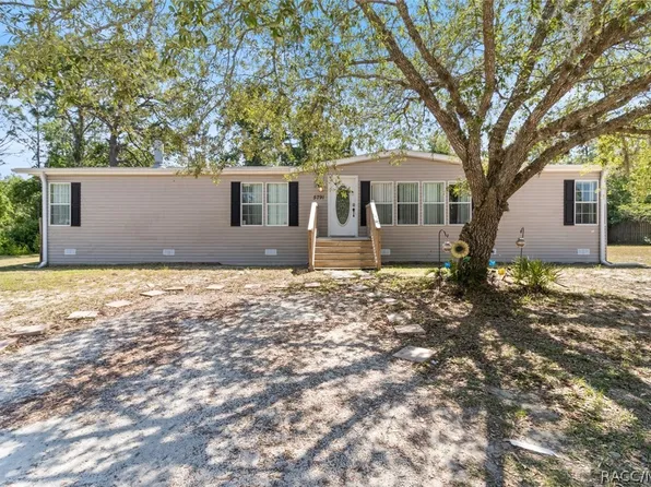 5791 S Candy Cane Dr, Homosassa, FL 34446