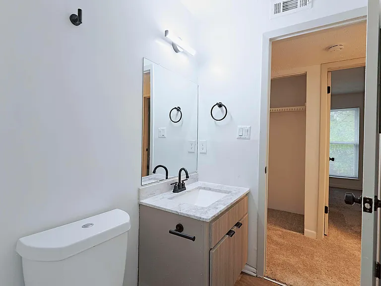 Enclave at North Point — Photo 79