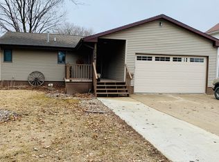 1304 1st Ave S, Northwood, IA