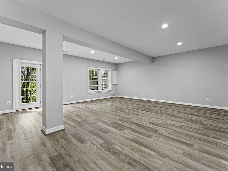 21268 Park Grove Ter — Photo 78