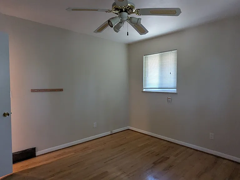 bedroom 1 upstairs