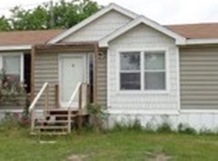2017 Waco St, Gatesville, TX 76528