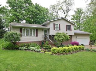 2900 Tarkman Dr, Nashport, OH 43830