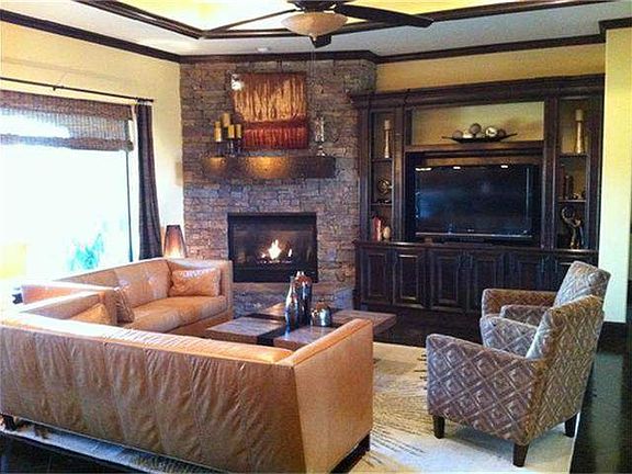 5th image of 6215 S Royal Point Dr
