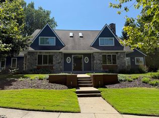 2431 Belleglade Dr SE, Grand Rapids, MI 49546