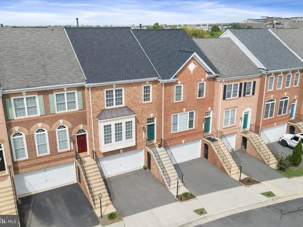 21757 Ladyslipper Sq, Ashburn, VA 20147