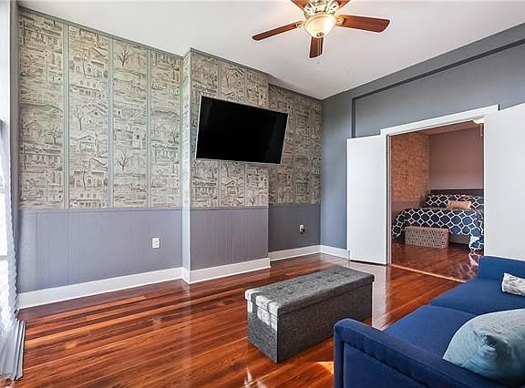 4th image of 625 Atlantic Ave