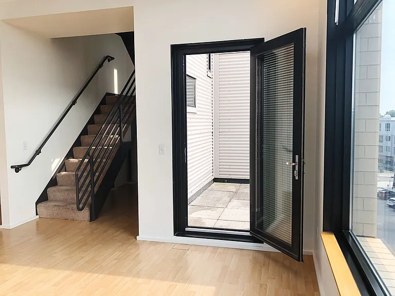 Mercury - Residential — Photo 181