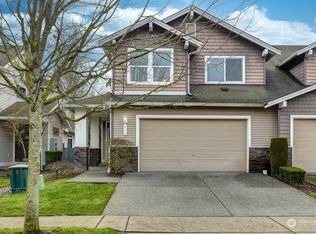 232 196th Pl SW #101, Lynnwood, WA 98036