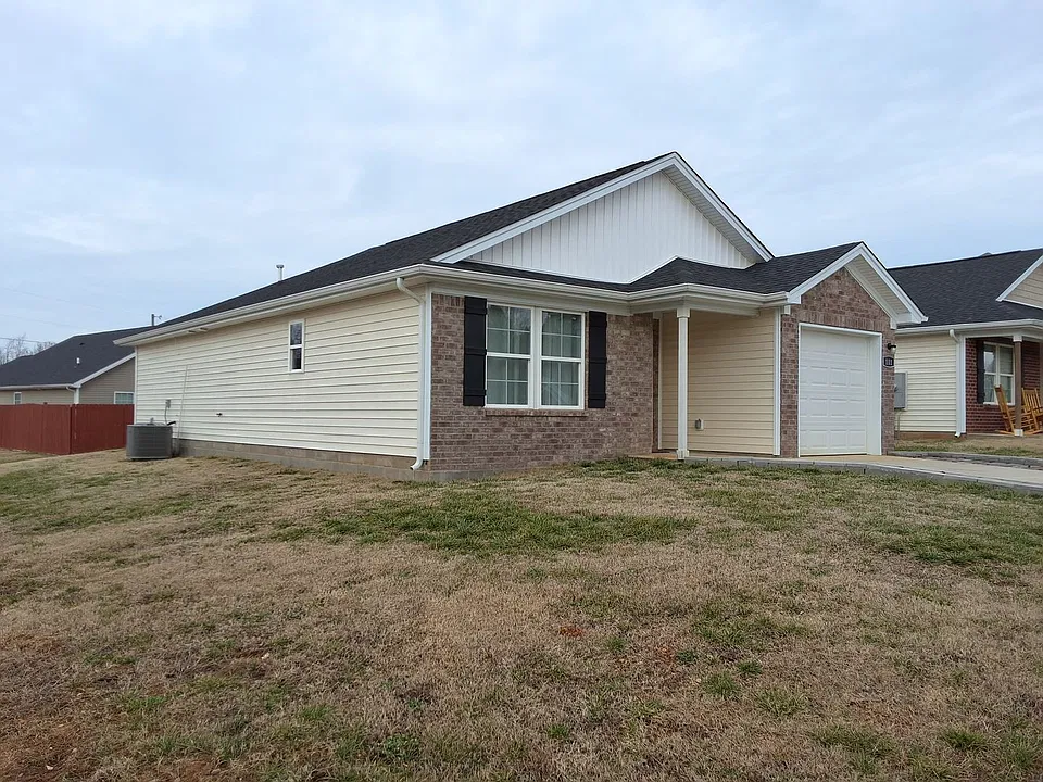 101 Kestrel Ct