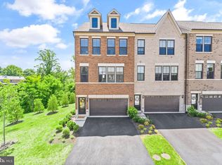 3715 Ambrose Hills Rd, Falls Church, VA 22041