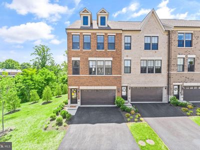 3715 Ambrose Hills Rd, Falls Church, VA, 22041