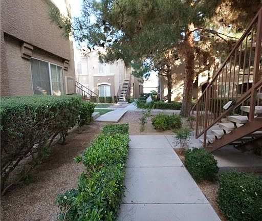 4th image of 10245 S Maryland Pkwy Unit 107