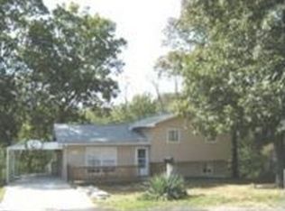 470 S 13th St, Hamilton, IL 62341