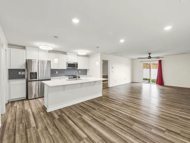 1422 Penrith Ct — Photo 3