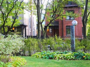 2156 W Caton St, Chicago, IL 60647