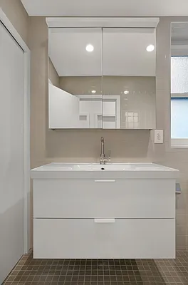 Rented by Compass | media 3