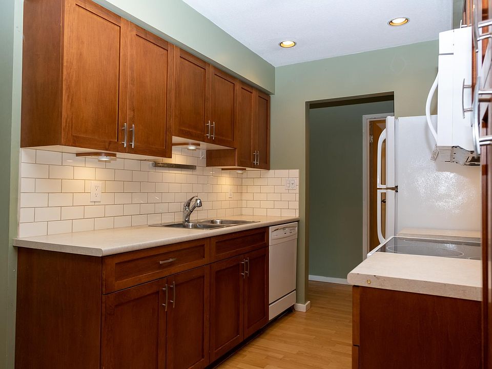 1st image of 4363 Halifax St #312