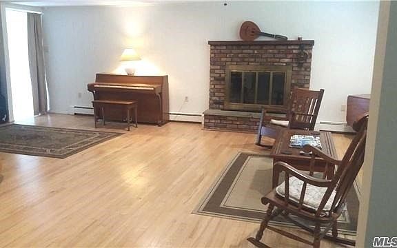 2nd image of 18 Birch Ave