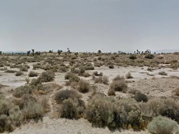 119th St W #E, Lancaster, CA 93536