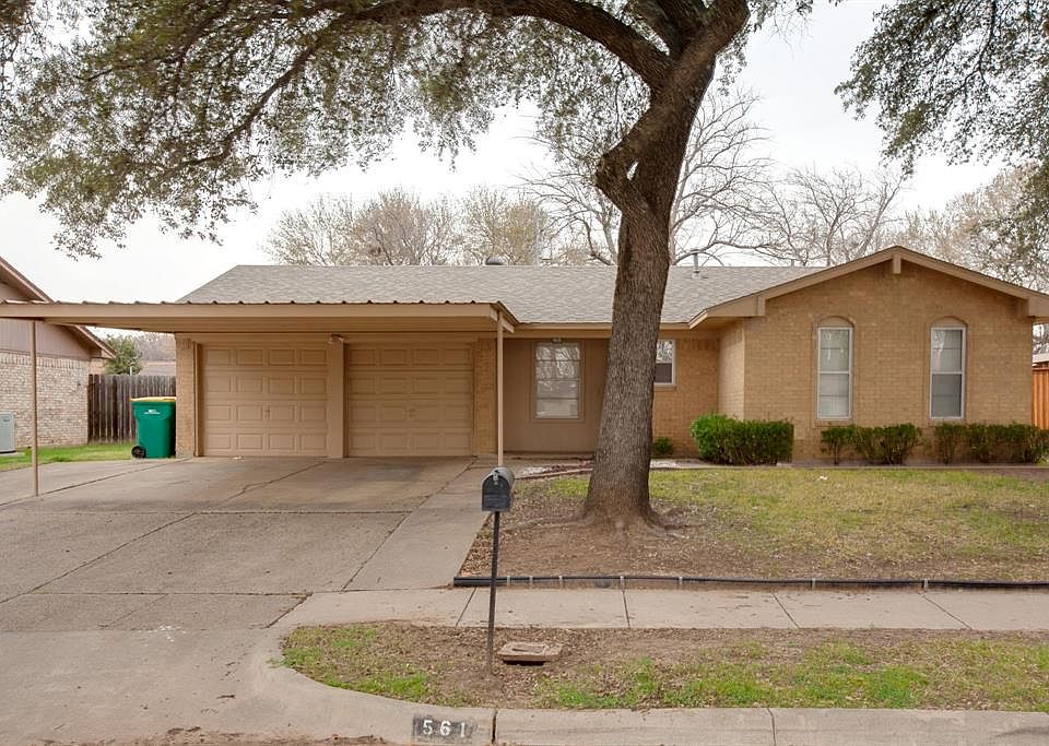 1st image of 561 Ferguson Dr