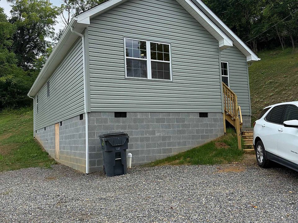 2nd image of 1016 Dora Hwy