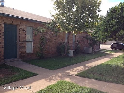 1st image of 301 N Jefferson St APT D