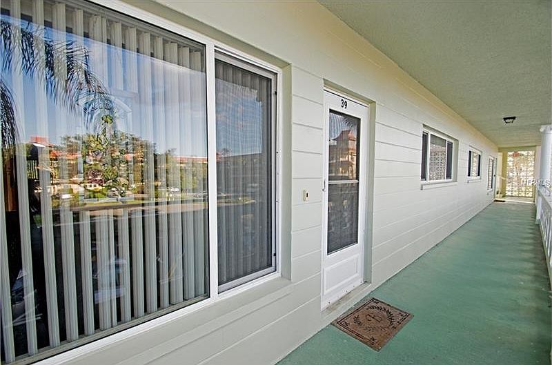 1st image of 2401 Ecuadorian Way APT 39