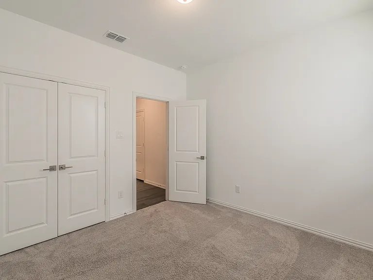 1504 Escondido Dr — Photo 21