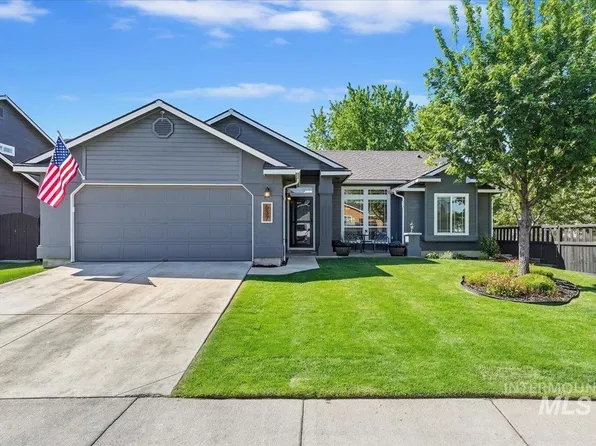 637 E Willow Brook Dr, Meridian, ID 83646