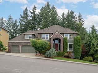 13737 SW Benchview Ter, Tigard, OR 97223