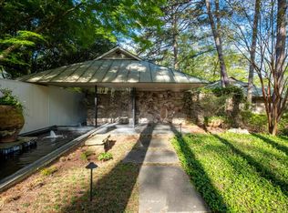 17 Riding Rd, Little Rock, AR 72227