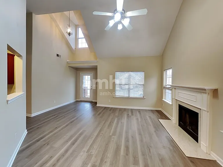 1632 Good Day Ct — Photo 5