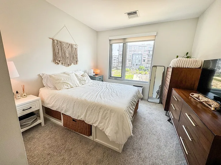 65 Lewis St #204 — Photo 12