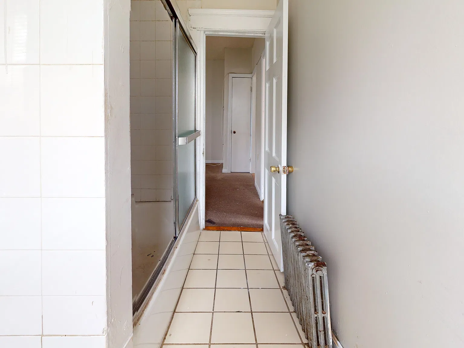 2 bed, 597 sqft, $1,500 — Photo 2
