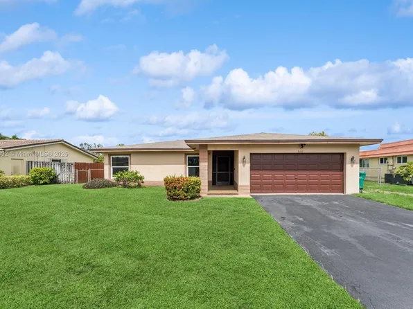 8107 NW 73rd Ter, Tamarac, FL 33321