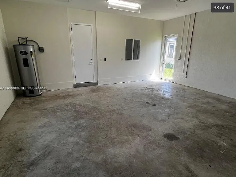 6115 Marinel Say Dr — Photo 24